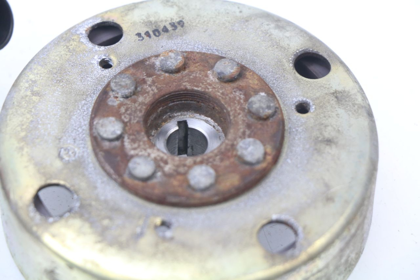 photo de STATORE APRILIA SR CARB LC 2T 50 (2004 - 2012) - Stato della superficie e materiale