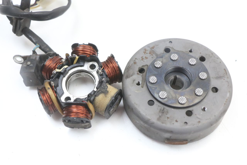 photo de STATORE PEUGEOT STREETZONE 2T 50 (2014 - 2019) - Dettaglio del componente