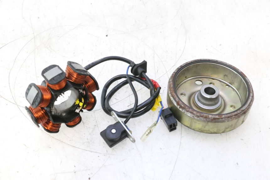 photo de STATORE KYMCO SUPER 8 2T 50 (2007 - 2013) - Altra angolazione