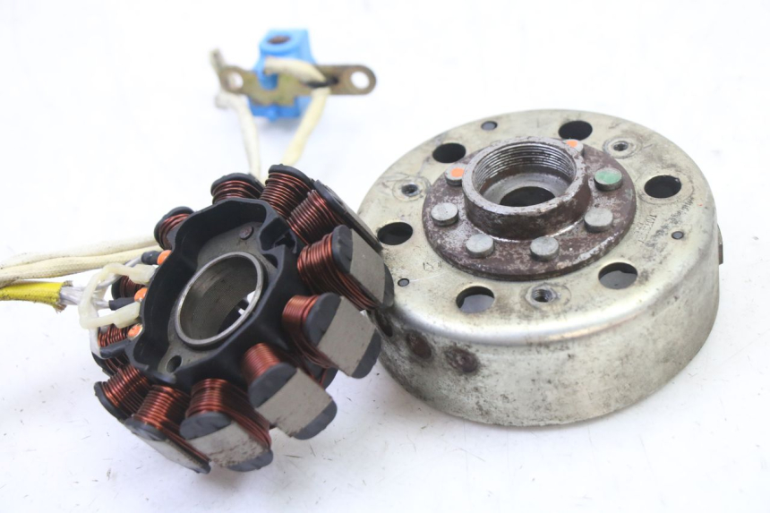 photo de STATORE PIAGGIO SUPER LX 125 (2000 - 2003) - Primo piano tecnico