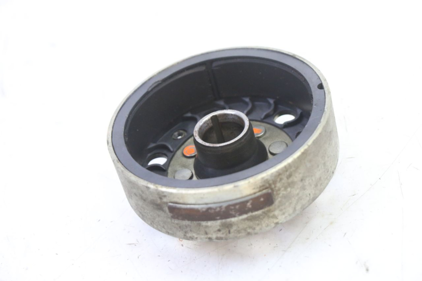 photo de STATORE PIAGGIO SUPER LX 125 (2000 - 2003) - Dettagli dei punti di fissaggio