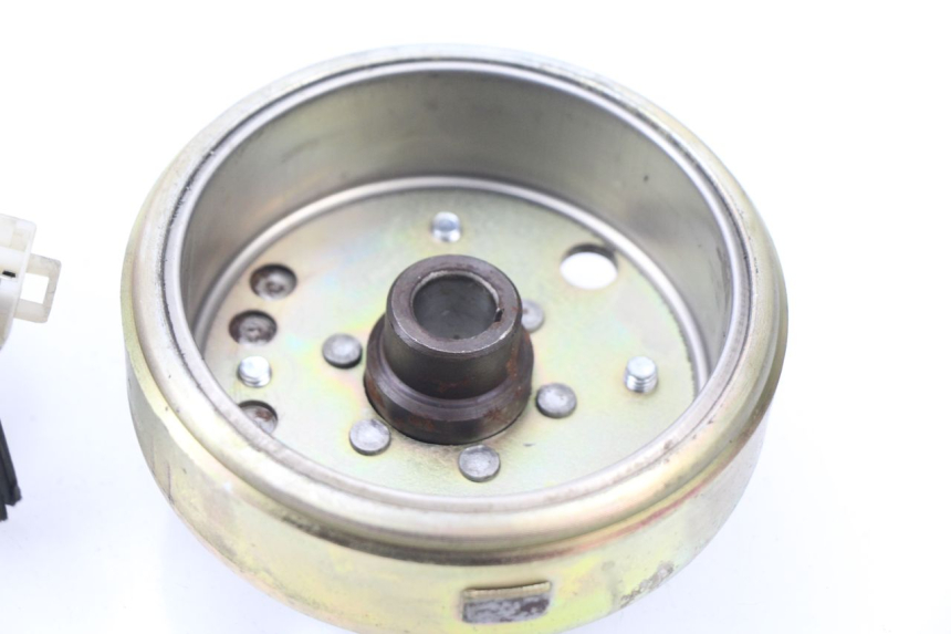 photo de ROTOR STATORE BAOTIAN TRAVEL SPIRIT 50 (2010 - 2012) - Stato della superficie e materiale