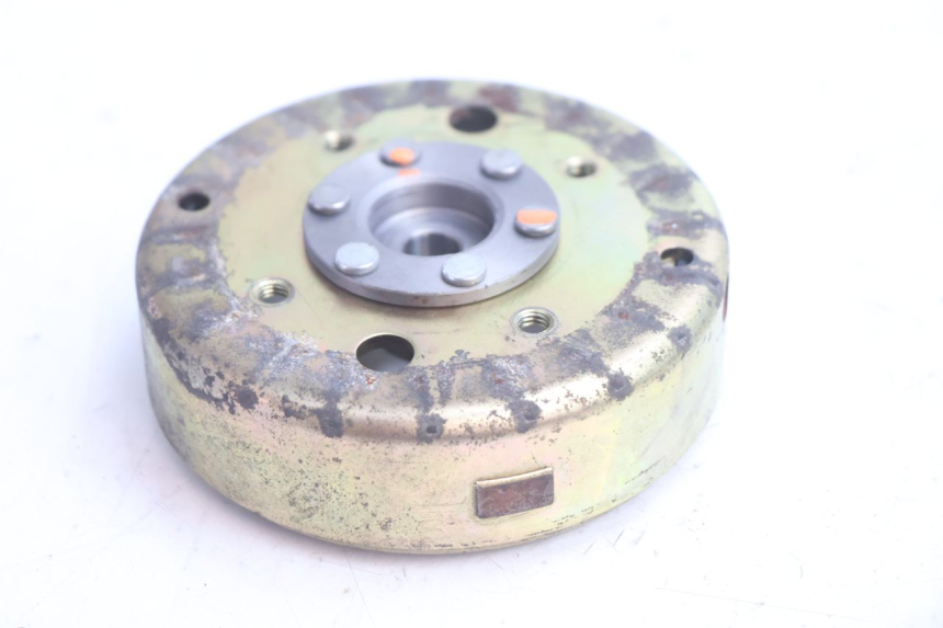 photo de ROTOR STATORE BAOTIAN TRAVEL SPIRIT 50 (2010 - 2012) - Primo piano tecnico