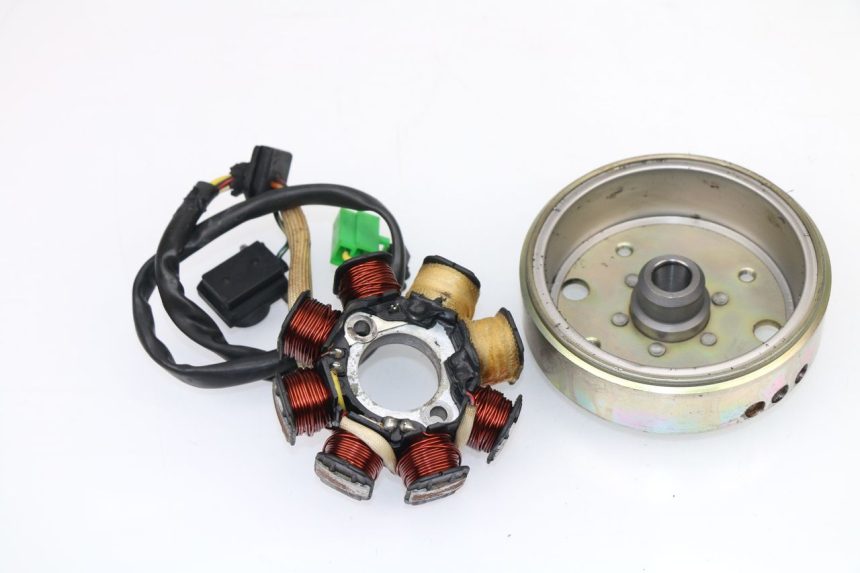 photo de ROTOR STATORE BAOTIAN TRAVEL SPIRIT 50 (2010 - 2012) - Stato della superficie e materiale