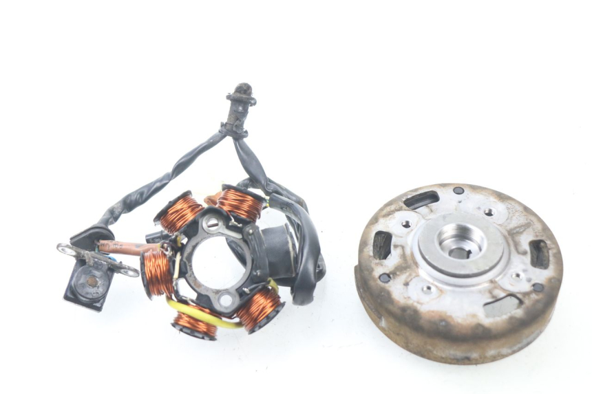 photo de ROTOR STATORE PEUGEOT TREKKER TKR 50 (2005 - 2014) - Vista principale