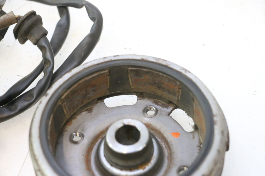 photo de STATORE PEUGEOT TREKKER 50 (1995 - 2004) - Zoom sui componenti