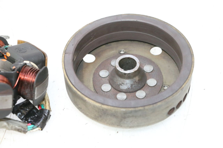 photo de STATORE PIAGGIO TYPHOON 50 (2000 - 2009) - Stato della superficie e materiale