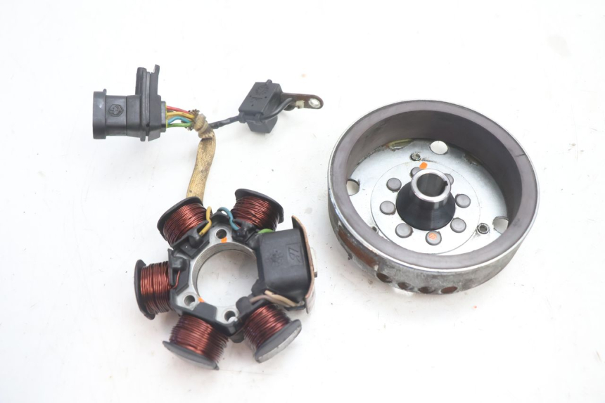 photo de STATORE PIAGGIO TYPHOON 50 (2000 - 2009) - Dettaglio del componente
