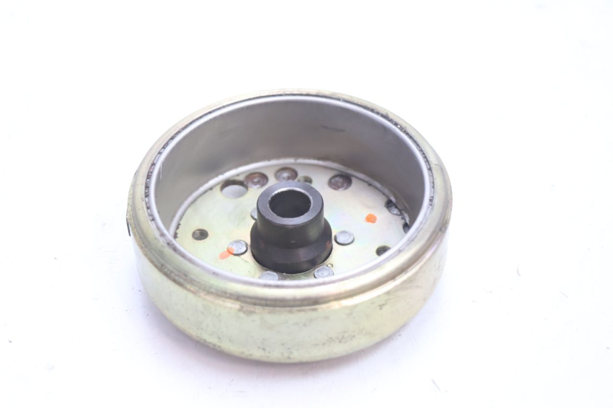 photo de ROTOR STATOR PEUGEOT V-CLIC VCLIC 50 (2007 - 2013) - Caratteristiche distintive