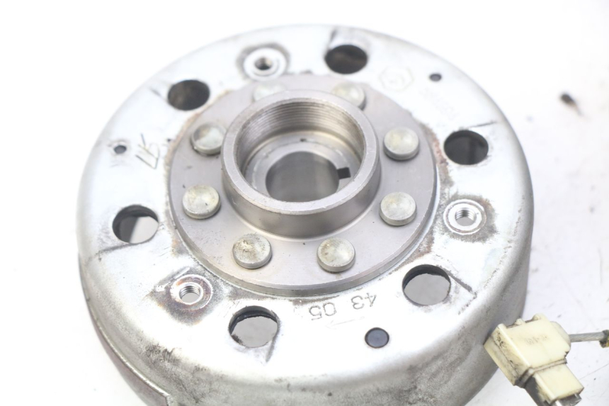 photo de ROTOR STATOR PIAGGIO VESPA LX 125 (2005 - 2010) - Zoom sullo stato d'uso