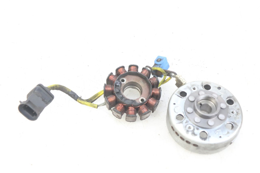 photo de ROTOR STATOR PIAGGIO VESPA LXV 125 (2006 - 2009) - Vista principale