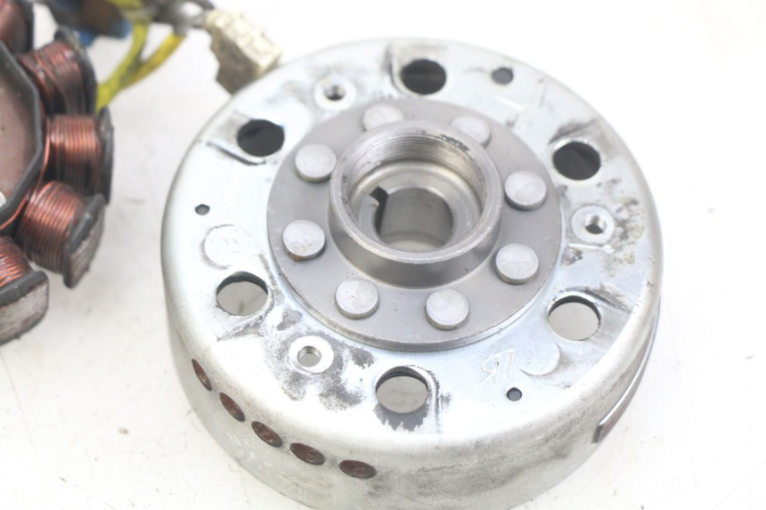 photo de ROTOR STATOR PIAGGIO VESPA LXV 125 (2006 - 2009) - Stato della superficie e materiale