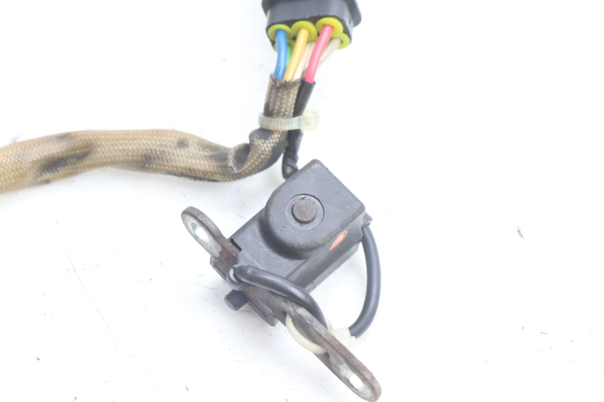 photo de ROTOR STATOR PIAGGIO VESPA S 2T 50 (2007 - 2014) - Dettagli dei punti di fissaggio