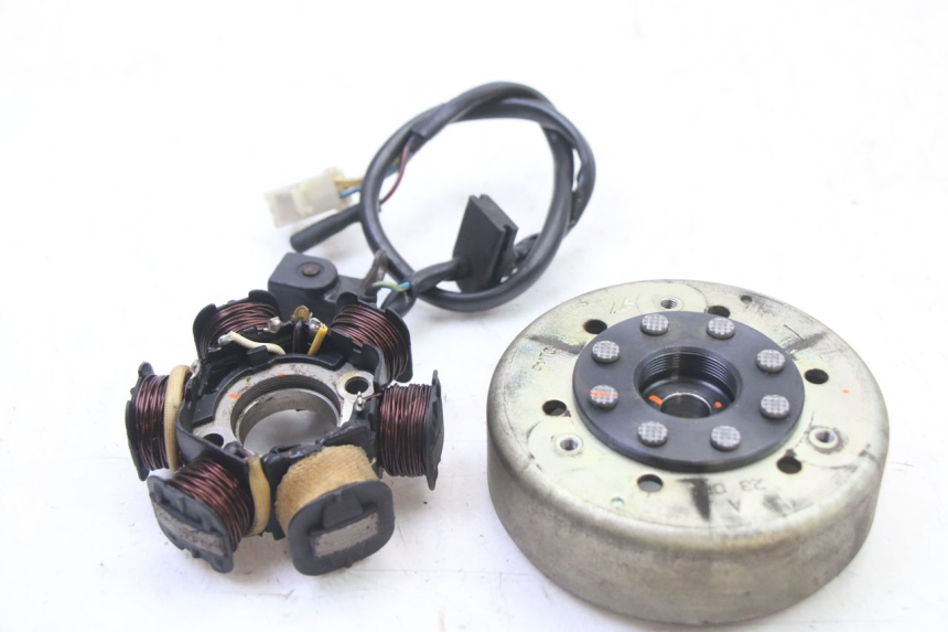 photo de ROTOR STATOR PEUGEOT VIVACITY NEW 2T 50 (2008 - 2017) - Dettaglio del componente