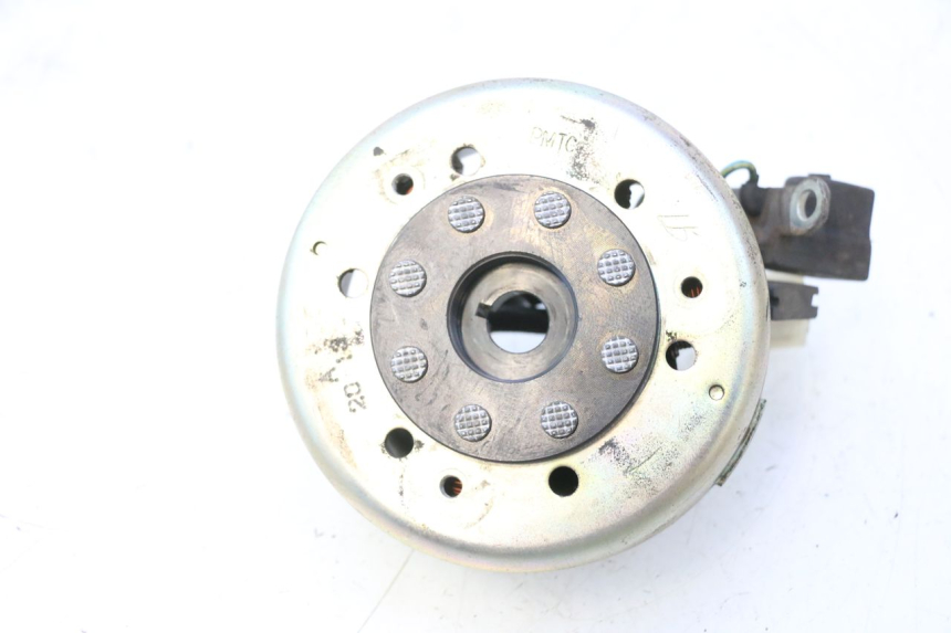 photo de ROTOR STATOR PEUGEOT VIVACITY NEW 2T 50 (2008 - 2017) - Dettaglio del componente