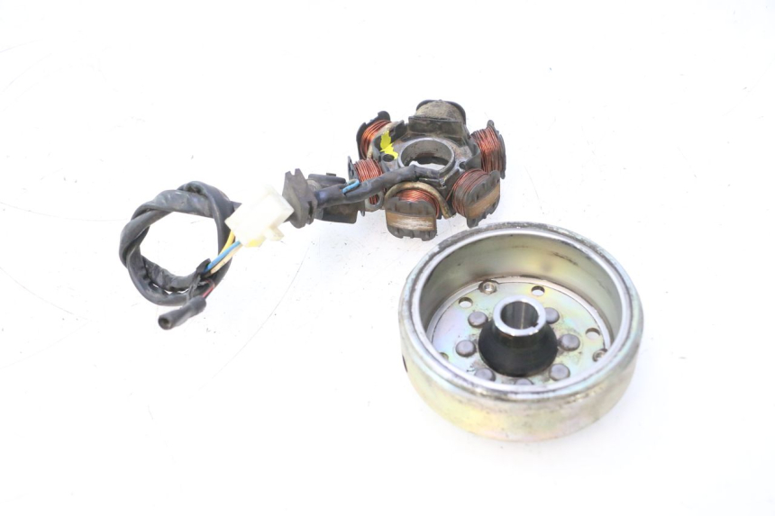photo de ROTOR STATOR PEUGEOT VIVACITY NEW 2T 50 (2008 - 2017) - Ricambio usato controllato