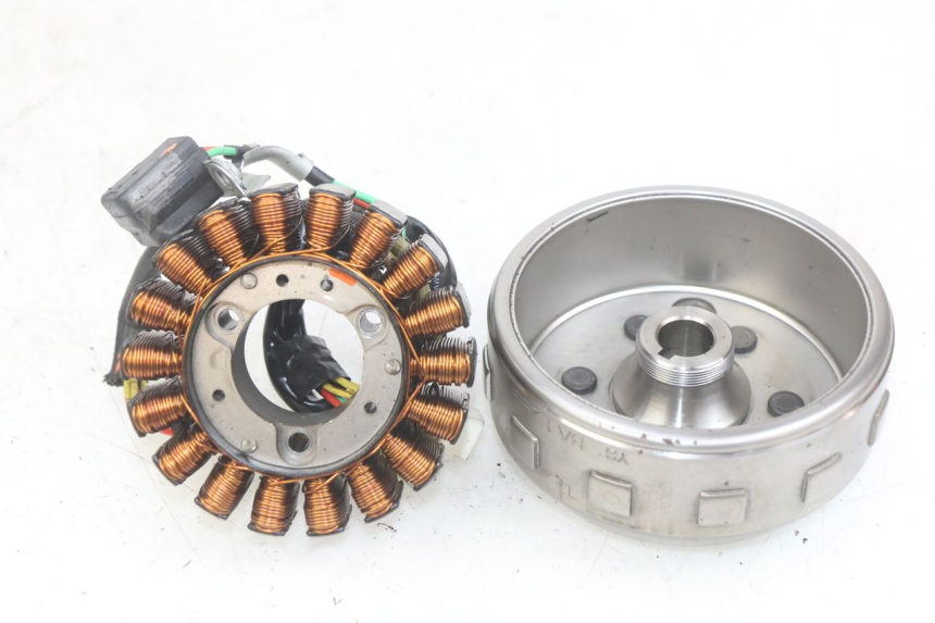 photo de ROTOR STATOR DAELIM VJ ROADWIN FI 125 (2008 - 2017) - Vista principale