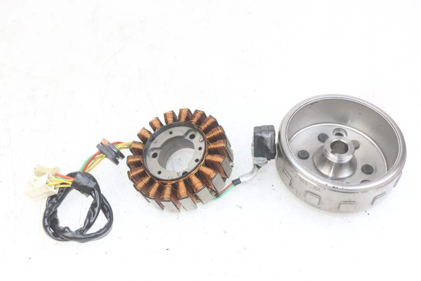 photo de ROTOR STATOR DAELIM VJ ROADWIN FI 125 (2008 - 2017) - Altra vista dell'articolo