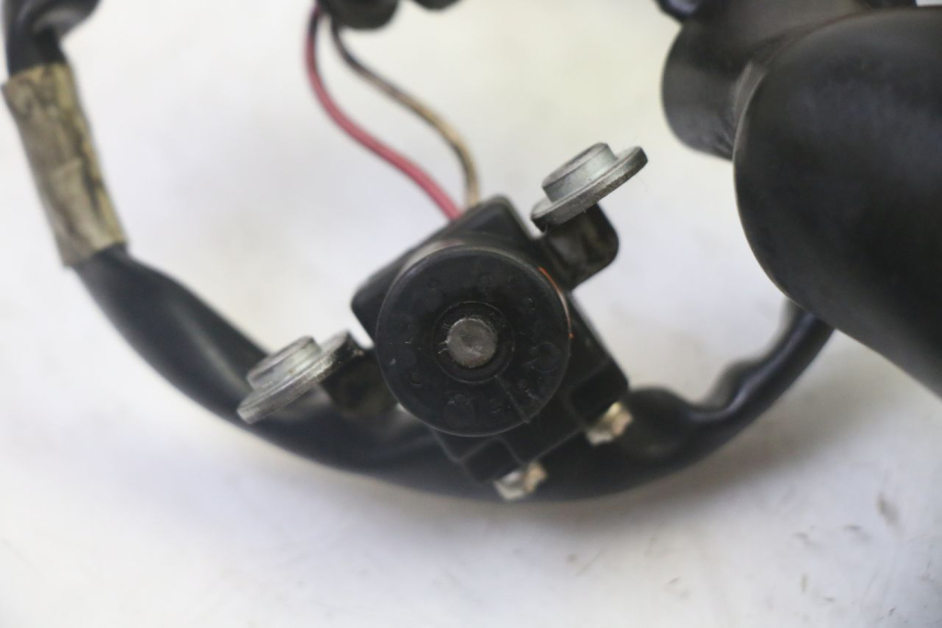 photo de STATORE YAMAHA X-CITY XCITY 125 (2007 - 2013) - Dettagli dei punti di fissaggio