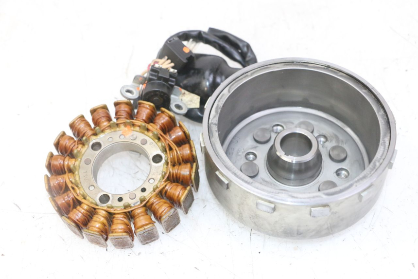 photo de STATORE YAMAHA XMAX X-MAX 125 (2006 - 2009) - Zoom sullo stato d'uso