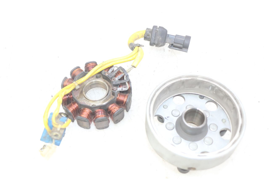 photo de ROTOR STATOR PIAGGIO X8 125 (2004 - 2007) - Altra angolazione