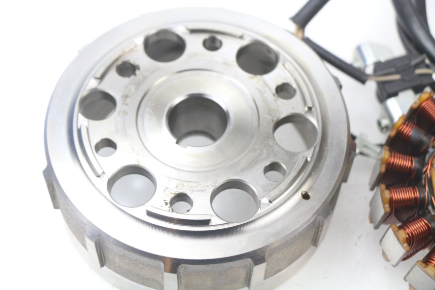 photo de ROTOR STATORE YAMAHA XP T-MAX TMAX ABS 530 (2012 - 2015) - Primo piano tecnico