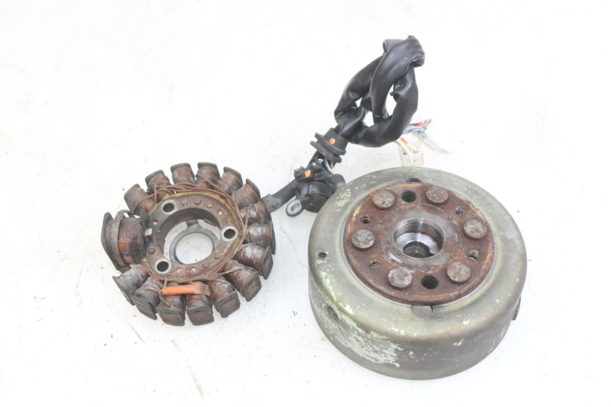 photo de ROTOR STATOR YAMAHA YP MAJESTY 125 (1998 - 2001) - Vista principale