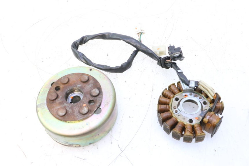 photo de ROTOR STATOR YAMAHA YP MAJESTY 125 (1998 - 2001) - Vista principale