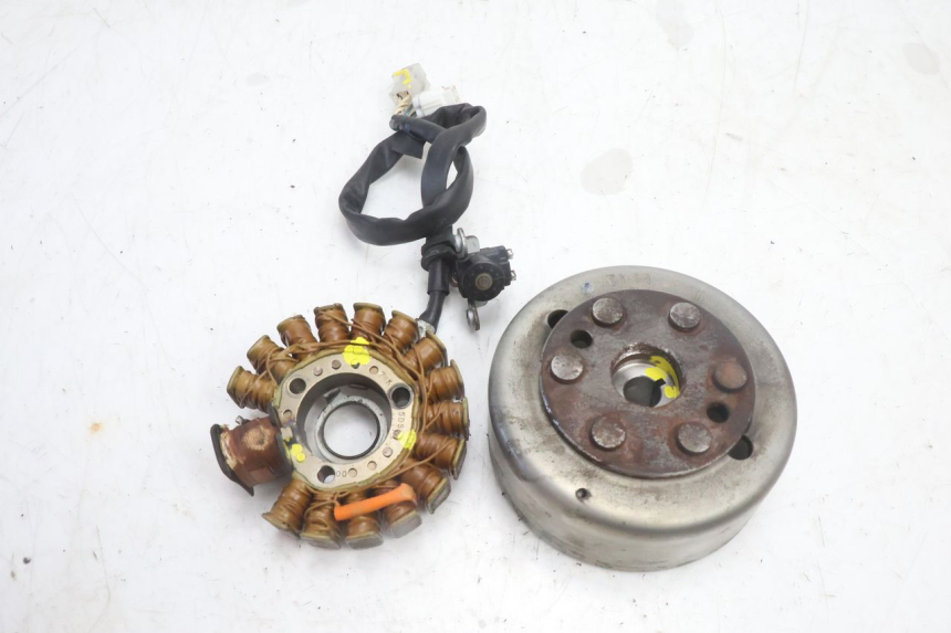 photo de STATORE YAMAHA YP MAJESTY 125 (2007 - 2010) - Vista principale
