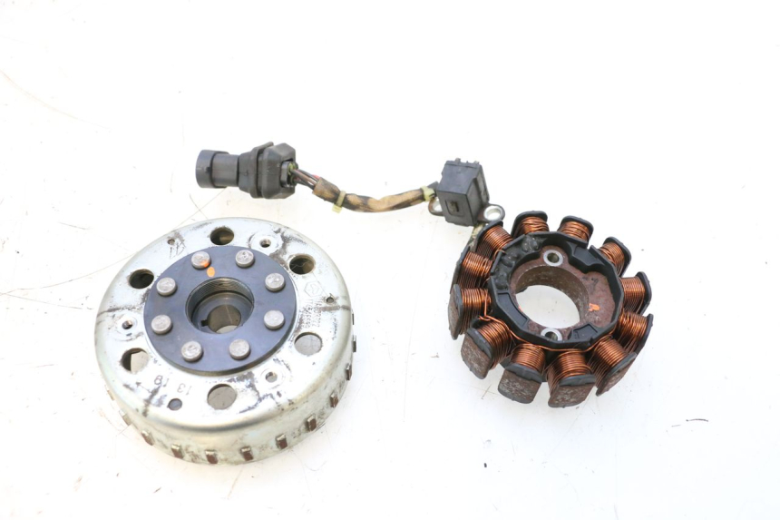 photo de ROTOR STATOR PIAGGIO ZIP 4T 50 (2018 - 2020) - Vista principale
