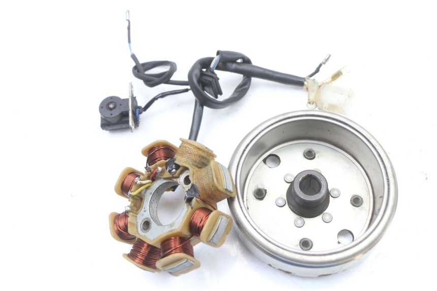 photo de STATORE UNIVERSAL BIKE ZN50QT-11B 50 (2018 - 2021) - Vista principale