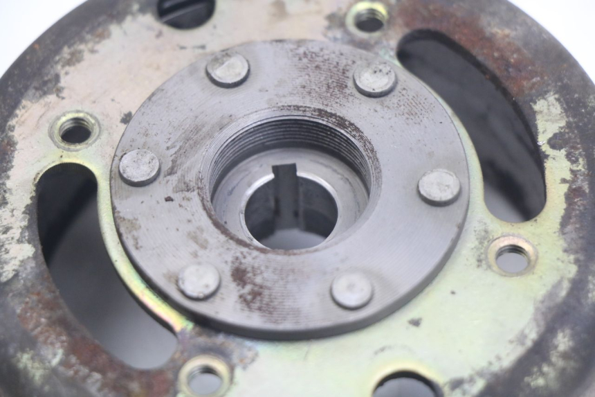 photo de VOLANO PEUGEOT VIVACITY 125 (2010 - 2017) - Zoom sullo stato d'uso