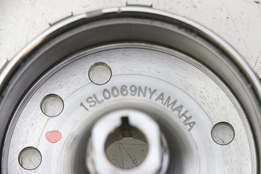 photo de VOLANO YAMAHA YZ-F YZF 250 (2014 - 2018) - Primo piano tecnico