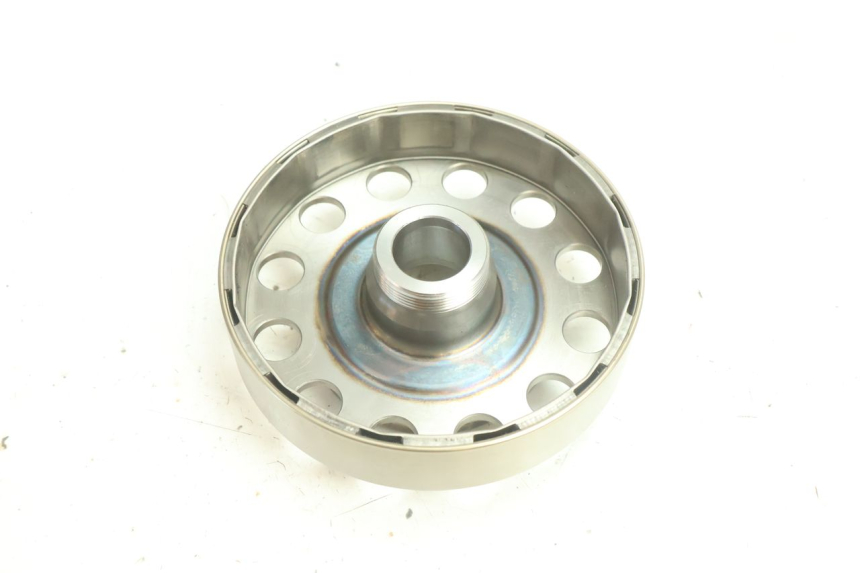 photo de VOLANO YAMAHA YZF R6 600 (2008 - 2009) - Zoom sullo stato d'uso