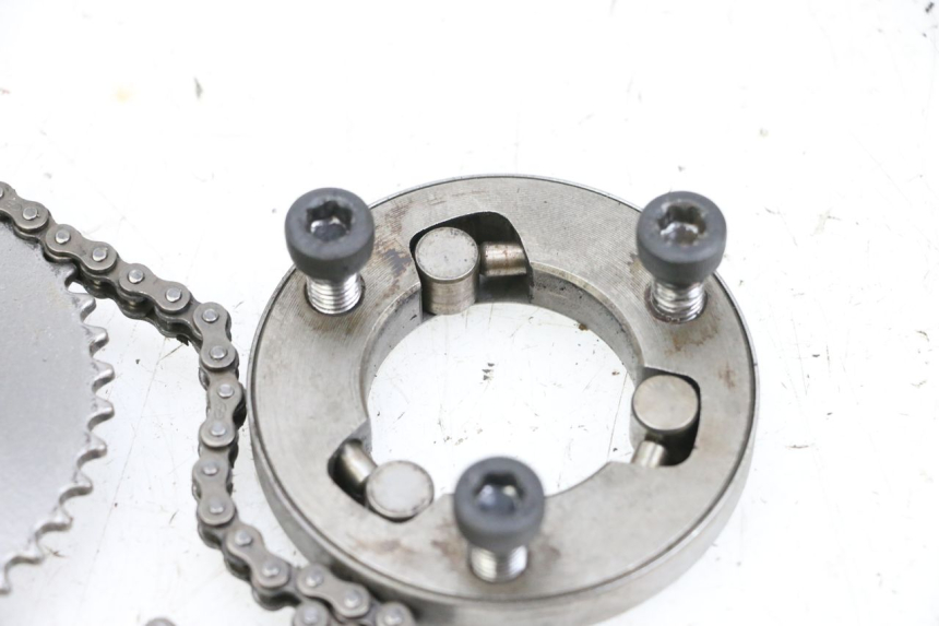 photo de RUOTA LIBERA AVVIAMENTO MAG POWER BOMBERS 4T 50 (2016 - 2026) - Altra angolazione