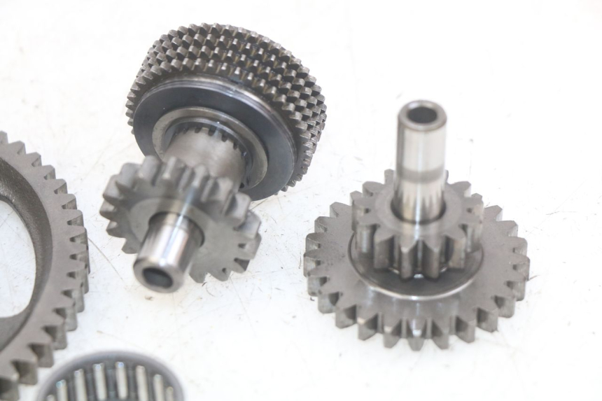 photo de RUOTA LIBERA AVVIATORE SUZUKI BURGMAN 650 (2002 - 2004) - Vista d'insieme del prodotto