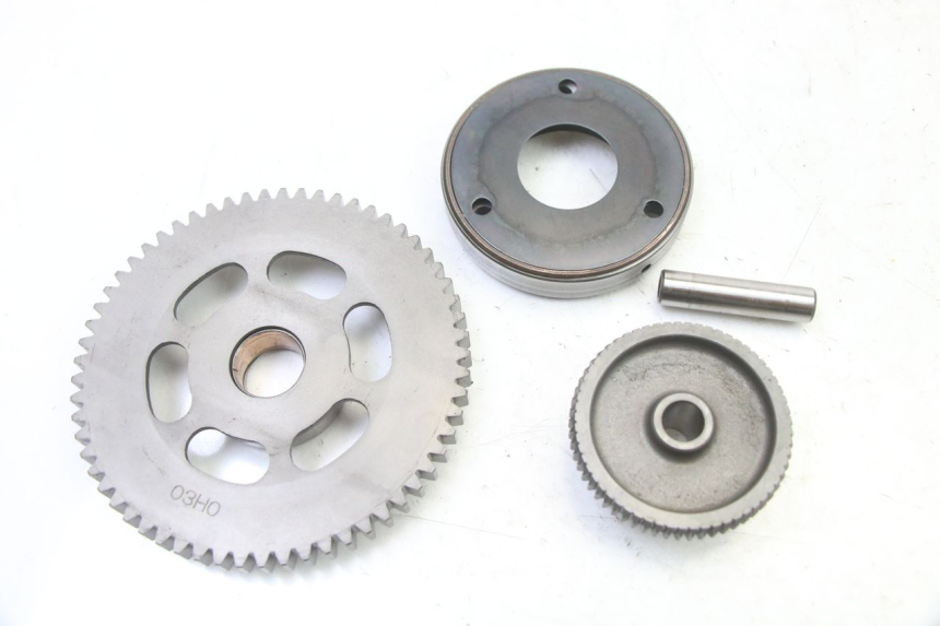 photo de RUOTA LIBERA AVVIATORE SUZUKI BURGMAN 125 (2007 - 2014) - Zoom sullo stato d'uso