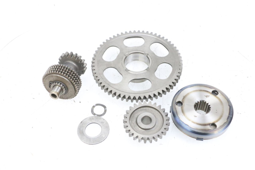 photo de RUOTA LIBERA AVVIAMENTO SUZUKI BURGMAN EXECUTIVE ABS 650 (2006 - 2012) - Zoom sullo stato d'uso