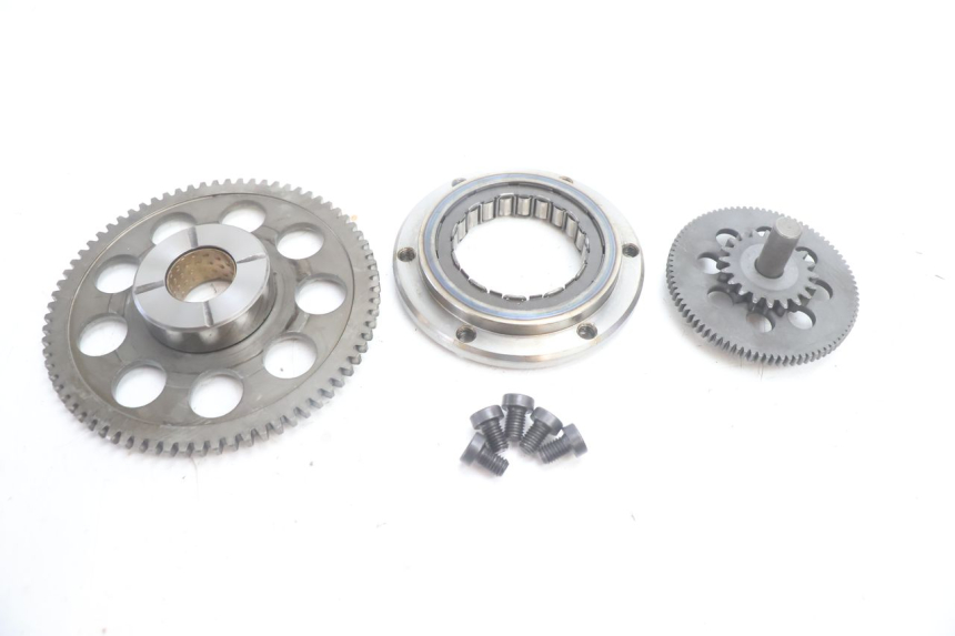 photo de RUOTA LIBERA AVVIAMENTO BMW C SPORT 650 (2015 - 2021) - Altra angolazione