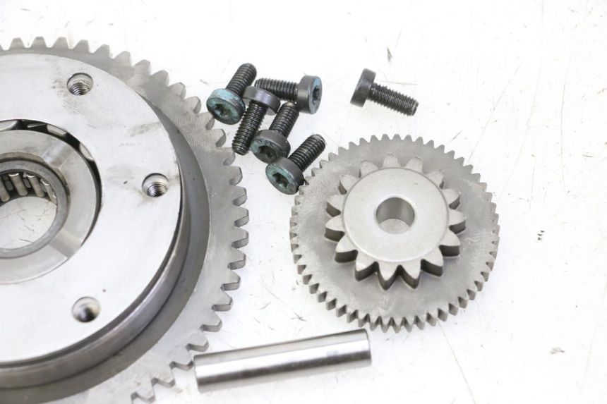 photo de RUOTA LIBERA MOTORINO AVVIAMENTO HONDA CBF 125 (2009 - 2015) - Vista d'insieme del prodotto