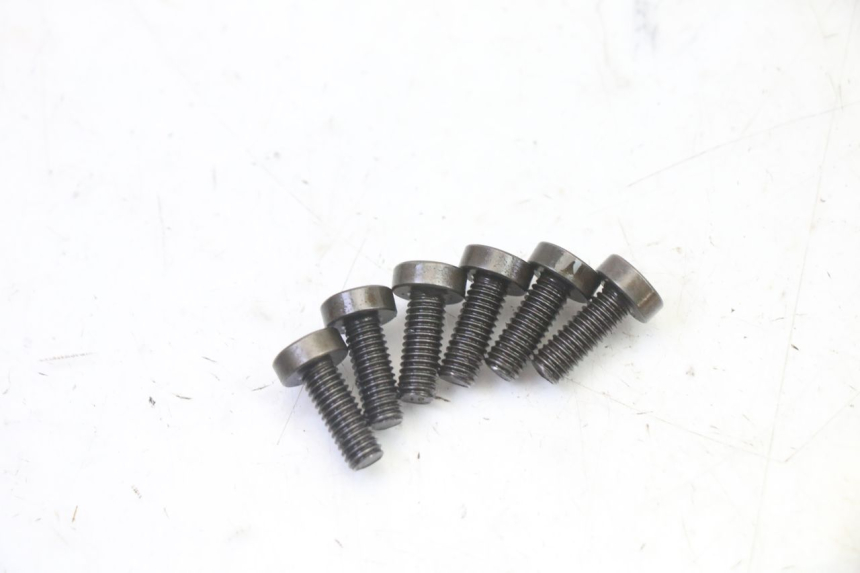 photo de RUOTA LIBERA AVVIATORE HONDA CBR RR FIREBLADE 900 (1992 - 1994) - Marcature e riferimenti originali