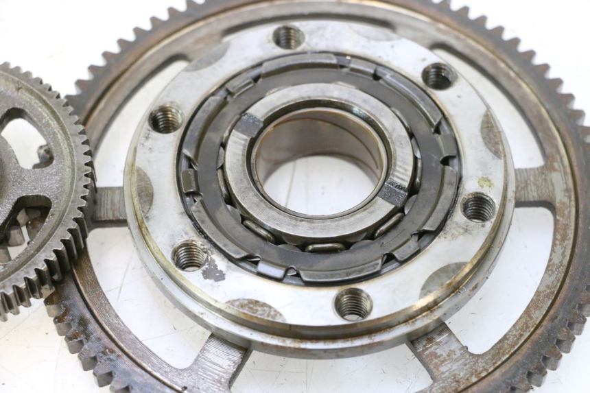 photo de RUOTA LIBERA AVVIAMENTO YAMAHA FJR 1300 (2001 - 2005) - Stato della superficie e materiale