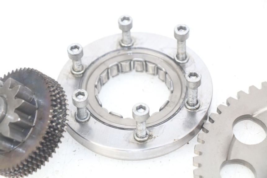 photo de RUOTA LIBERA AVVIATORE PEUGEOT GEOPOLIS 400 (2007 - 2013) - Primo piano tecnico