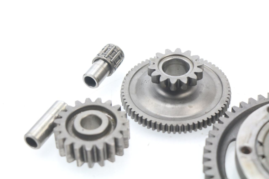 photo de RUOTA LIBERA AVVIAMENTO SUZUKI GSX-R GSXR 600 (2008 - 2010) - Primo piano tecnico