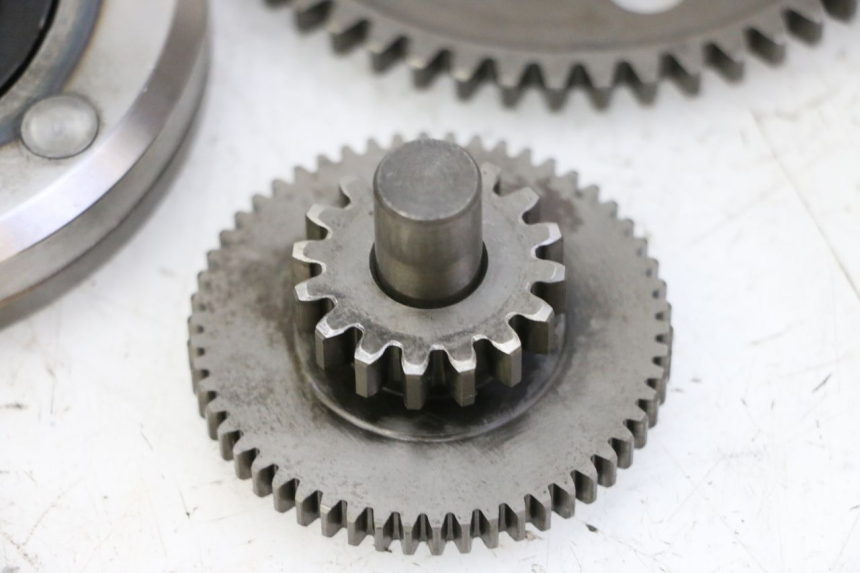 photo de RUOTA LIBERA AVVIAMENTO DAELIM HISTORY 125 (2001 - 2002) - Altra angolazione