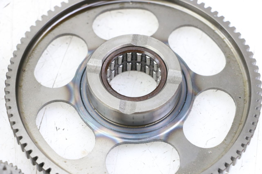 photo de RUOTA LIBERA AVVIAMENTO HONDA VT C2 SHADOW 750 (1997 - 2001) - Dettagli dei punti di fissaggio