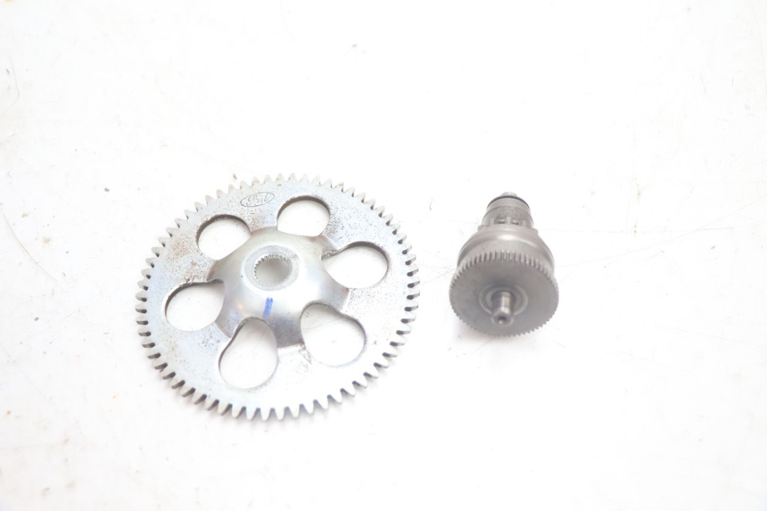 photo de RUOTA LIBERA AVVIATORE PEUGEOT KISBEE 2T 50 (2010 - 2017) - Zoom sullo stato d'uso
