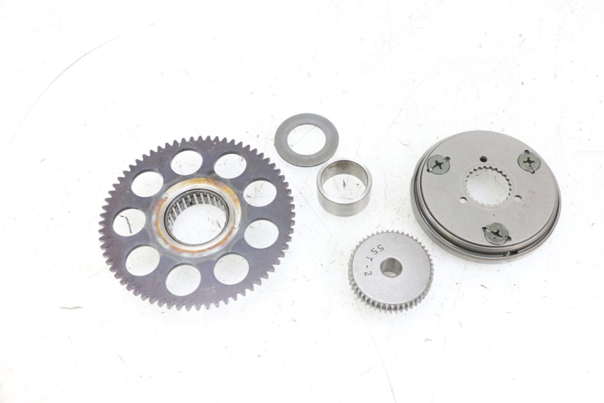 photo de RUOTA LIBERA AVVIAMENTO YAMAHA NEOS NEO'S 4T 50 (2008 - 2016) - Primo piano tecnico