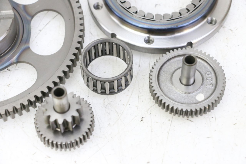 photo de RUOTA LIBERA AVVIAMENTO HONDA NTV DEAUVILLE 650 (2001 - 2006) - Dettagli dei punti di fissaggio