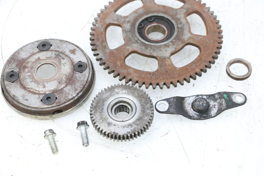 photo de RUOTA LIBERA AVVIAMENTO PEUGEOT SATELIS 125 (2013 - 2018) - Primo piano tecnico